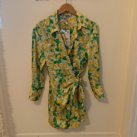 NWT Zara Retro 60's Style Print Satin Wrap Dress Size S - Picture 5 of 5